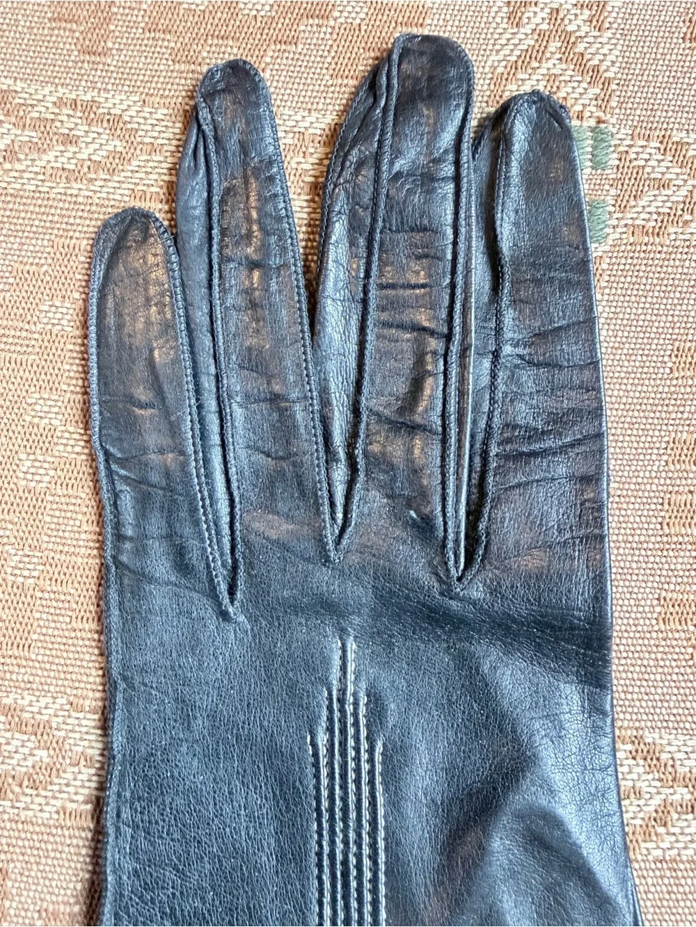 Vintage Meyers Make Black Leather Gloves Made in USA Women’s Size 7½